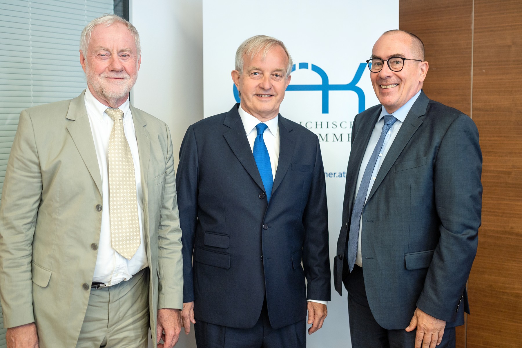 v.l.n.r. VP Edgar Wutscher, Präs. Johannes Steinhart, VP Harald Mayer